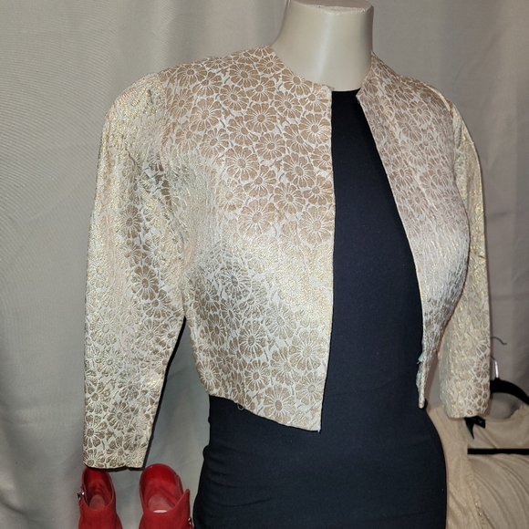 Gold cropped jacket - Picture 3 of 6